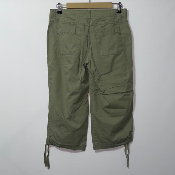 Izod Khaki green capri’s women’s size 6 - Picture 2 of 6